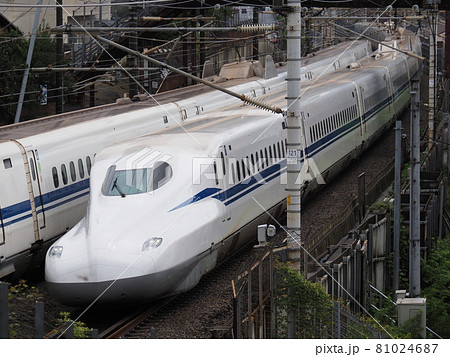新幹線N700S　J13編成　山科付近にて 81024687