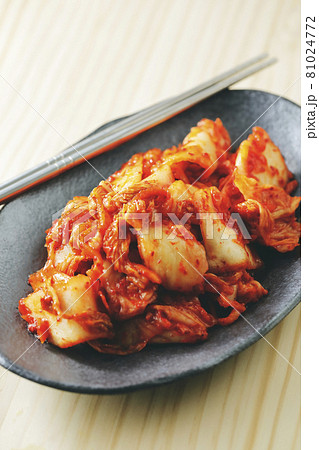 辛くて美味しい白菜キムチ 81024772