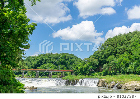 乙字ヶ滝 小ナイアガラ 阿武隈川唯一の滝 乙字ヶ滝 小ナイアガラ 阿武隈川唯一の滝 81027587
