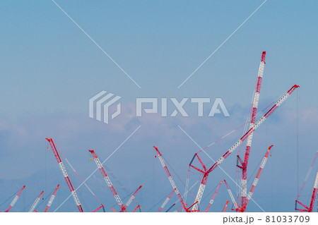 超大型クローラークレーン　ラチスジブ　トラス構造ジブ 81033709