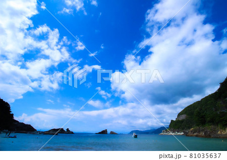 西伊豆の夏空 81035637