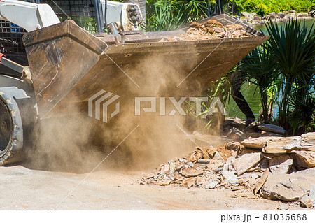 Construction machinery for plowing and shoveling rocks Construction machinery for plowing and shoveling rocks 81036688