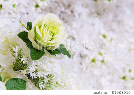 Beautifully decorated and arranged flowers at a wedding 81038010