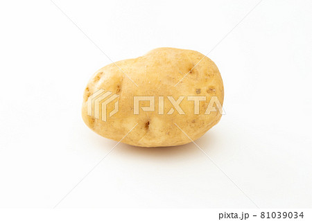 じゃがいも 白バック じゃがいも 白バック 81039034