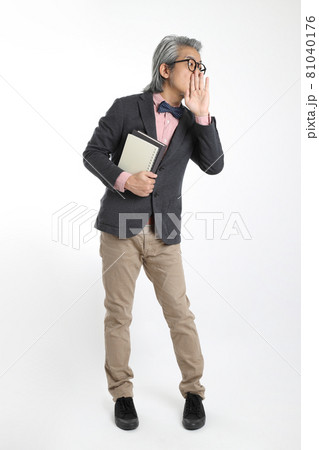 East Asian Teacher East Asian Teacher 81040176