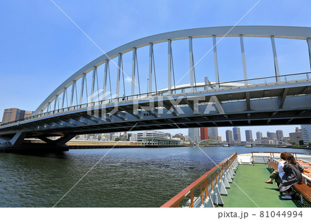 東京 隅田川 水上バスからの眺め 築地大橋 東京 隅田川 水上バスからの眺め 築地大橋 81044994