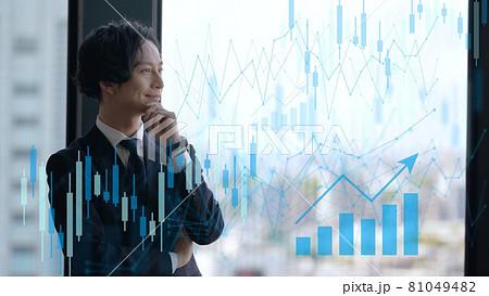 ビジネスマン 投資 資産運用イメージ ビジネスマン 投資 資産運用イメージ 81049482