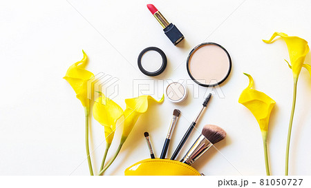 Makeup cosmetics tools and beauty cosmetics gift, products and facial cosmetics package lipstick Makeup cosmetics tools and beauty cosmetics gift, products and facial cosmetics package lipstick 81050727
