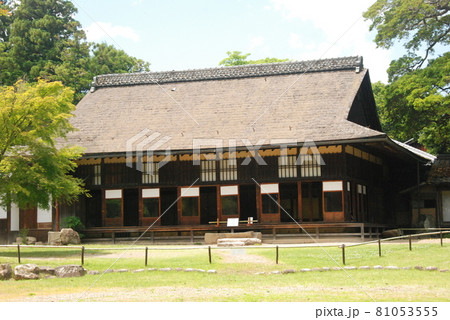 彦根城･楽々園の「御書院」（滋賀県彦根市金亀町） 81053555