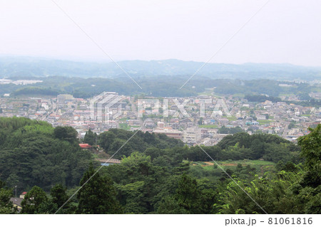 二本松城跡の天守台から見る街【日本100名城】福島県二本松市 81061816