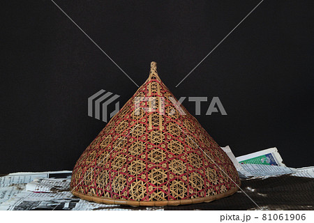タイランドの竹細工民芸品・食事カバー(クロッシュ) タイランドの竹細工民芸品・食事カバー(クロッシュ) 81061906