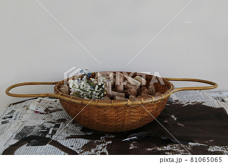 タイランドの竹細工民芸品・おしゃれな籠 81065065