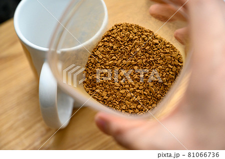 インスタントコーヒー 81066736