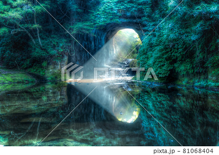 濃溝の滝 81068404