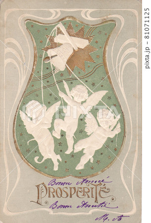 100年前のフランスの天使のデザインのアンティークポストカードの写真