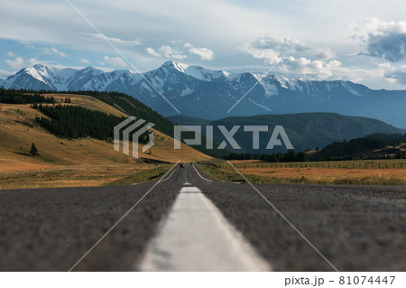 Chuysky trakt road in the Altai mountains. Chuysky trakt road in the Altai mountains. 81074447