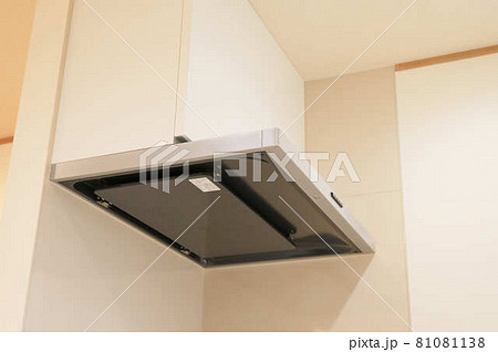レンジフード　キッチン　換気扇 81081138