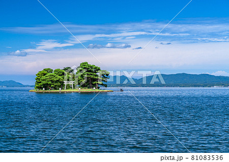 《島根県》夏の宍道湖・嫁ヶ島 《島根県》夏の宍道湖・嫁ヶ島 81083536