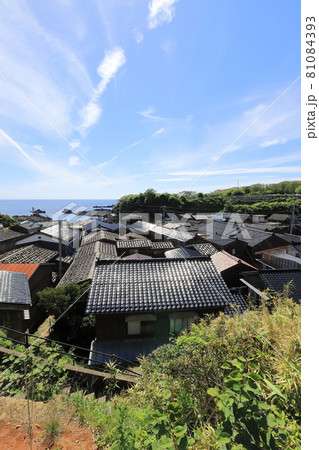 新潟 佐渡 宿根木集落の街並み 新潟 佐渡 宿根木集落の街並み 81084393