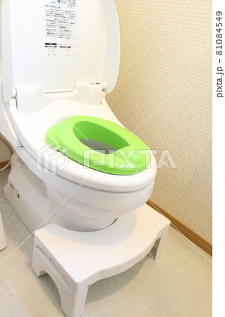 トイレトレーニング 補助便座 (おまる 化粧室 水洗 便所 便器 住宅 マイホーム マンション) トイレトレーニング 補助便座 (おまる 化粧室 水洗 便所 便器 住宅 マイホーム マンション) 81084549