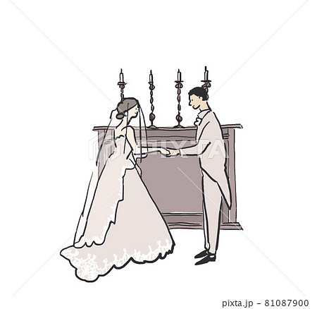 祭壇の前で愛を誓う新郎新婦、ウエディング、結婚式、キャンドル 81087900