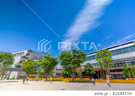 おおたかの森S.C　森のまち　新緑　青空 81088550