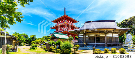 高野山最教寺奥の院　三重大塔　パノラマ　【長崎県平戸市】 81088698