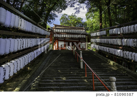 吉備津神社　北随身門　岡山県岡山市 81090387