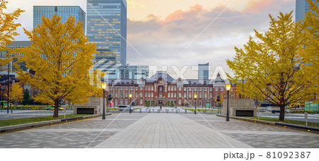 Beautiful Tokyo station (train Station) building at twilight time Beautiful Tokyo station (train Station) building at twilight time 81092387