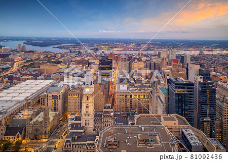 Top view of downtown skyline Philadelphia in Pennsylvania, USA 81092436