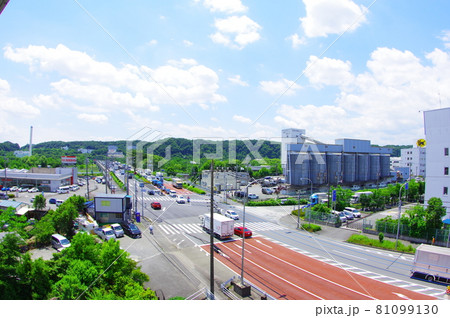 昭島市内の景色と拝島橋 昭島市内の景色と拝島橋 81099130
