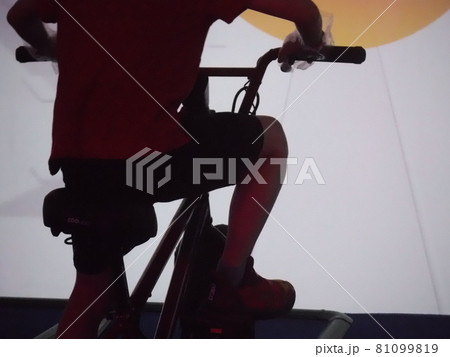 サイクリングゲーム 　〜Cycling game 81099819