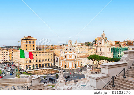 ローマ　ヴェネツィア広場 81102270