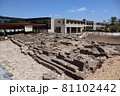 マグダラ遺跡とホテル　（イスラエルのガリラヤ湖畔） 81102442