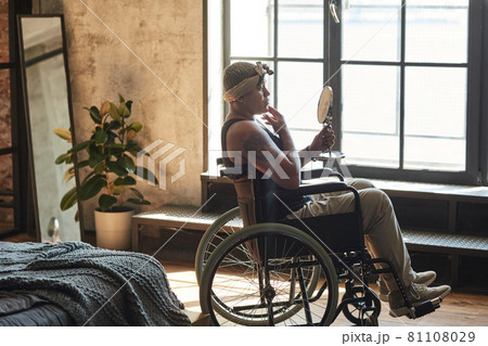 Woman with Disability doing Make Up Woman with Disability doing Make Up 81108029