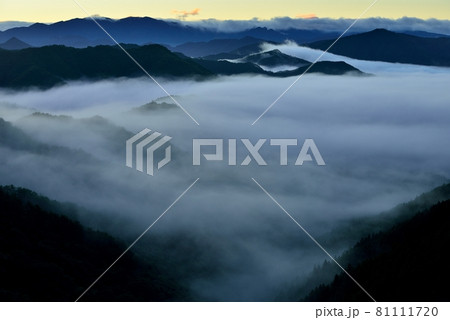 野迫川村の雲海 81111720