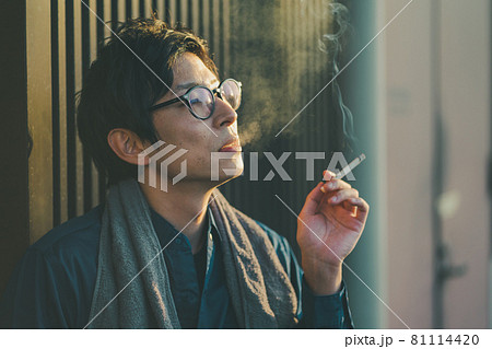 労働者と一服 労働者と一服 81114420