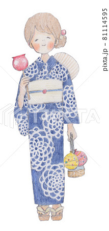 手描きイラスト 浴衣を着てりんご飴を持っている女性のイラスト素材