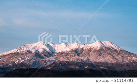 御嶽山・冬（夜明け） 81114793
