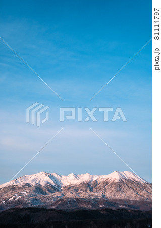 御嶽山・冬(夜明け) 御嶽山・冬(夜明け) 81114797