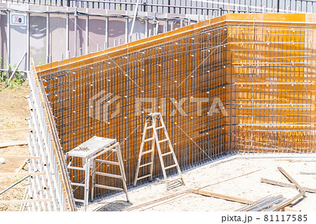擁壁　鉄筋工事　結束 81117585