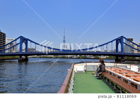東京　隅田川　水上バスからの眺め　清洲橋 81118069