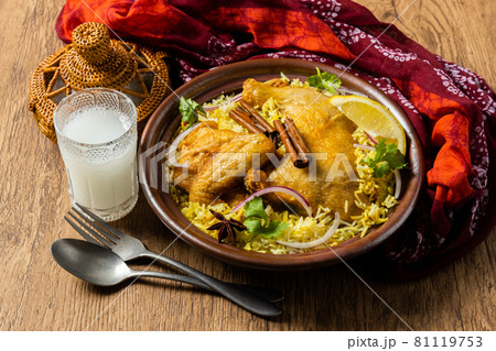 屋台風チキンライス　チキンオーバーライス　chicken rice  81119753