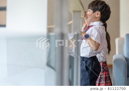 子供 家族 ファミリー 81122700