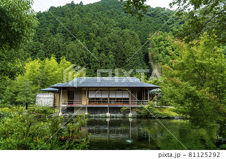 日本建築の茶室と日本庭園「玉露の里」@静岡県藤枝市岡部町 81125292