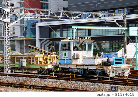 ユニオン建設株式会社 砕石運搬車とレール運搬車 金町駅 ユニオン建設株式会社 砕石運搬車とレール運搬車 金町駅 81134619