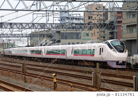スパーひたち、ときわ　E657系電車　金町駅　常磐快速線　常磐線快速 81134761