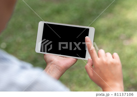 Connecting People Together, Voice Video Calling, Communication Equipment, Troubleshooting Device, Modern Tool, Global Connections, Data Process, Portable Hardware Smartphone Connecting People Together, Voice Video Calling, Communication Equipment, Troubleshooting Device, Modern Tool, Global Connections, Data Process, Portable Hardware Smartphone 81137106