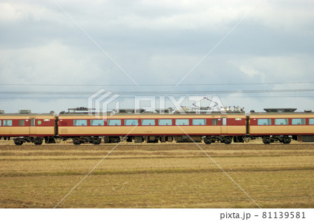 北陸本線　石動－福岡　JR西日本　489系　新H04編成　⑤　モハ488-14（金沢）　山側 81139581