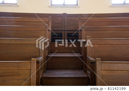 テレビアニメ けいおん の舞台 豊郷小学校旧校舎群の写真素材 テレビアニメ けいおん の舞台 豊郷小学校旧校舎群の写真素材